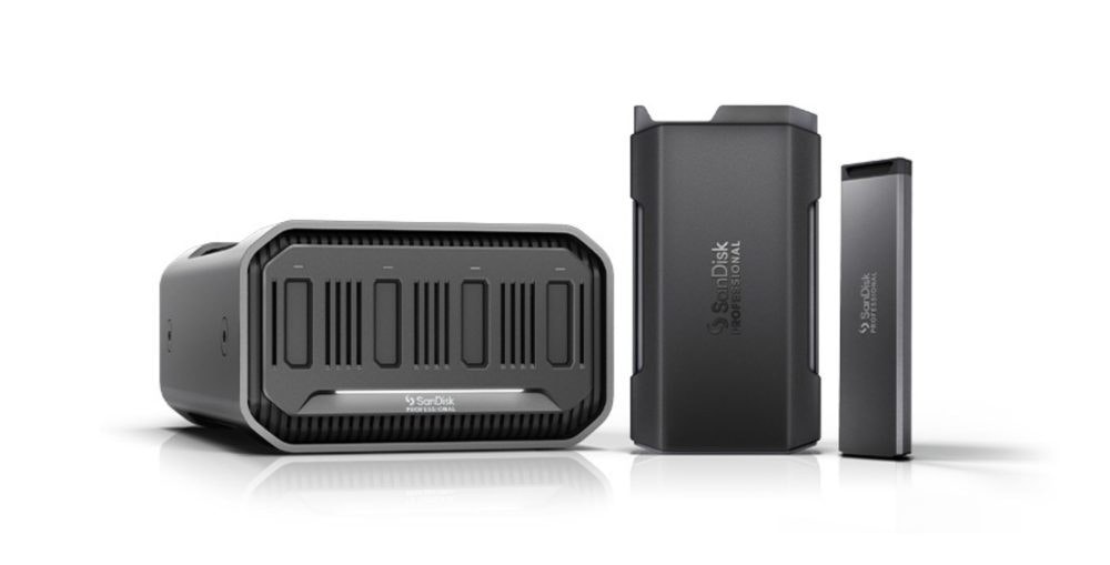 照片中提到了9 SonDisk、PROFEESIONAL,包含了電子產品、固態硬盤、西部數據、蘋果、西部數據