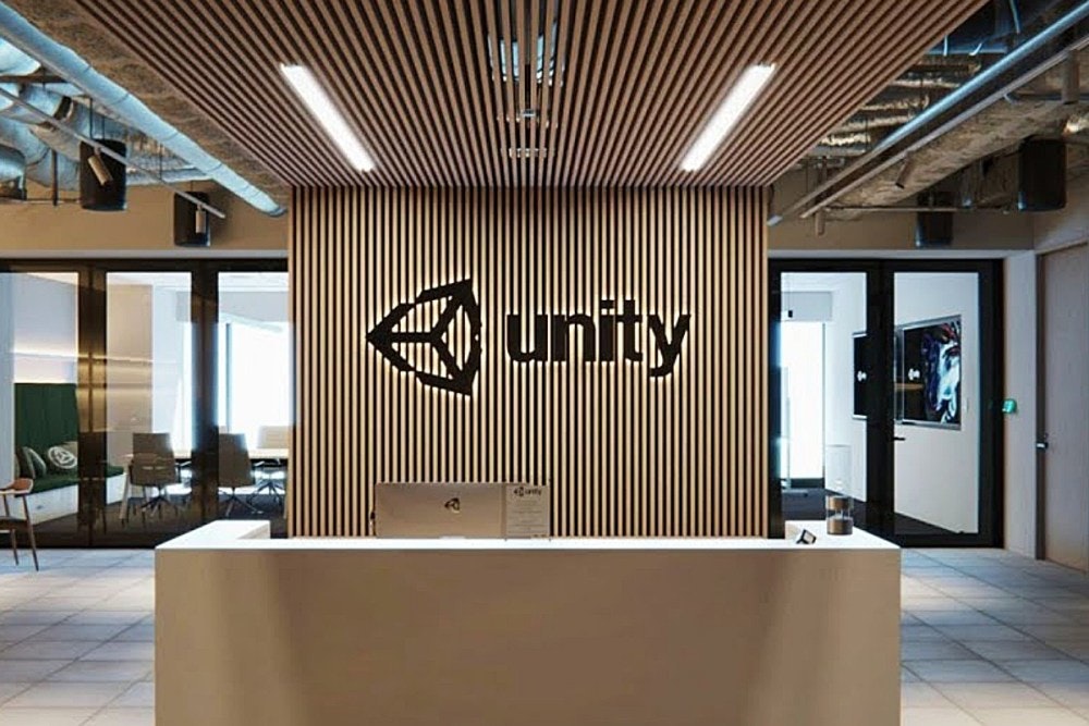 照片中提到了unity,包含了辦公室統一、Unity技術、統一、空洞騎士:絲歌、Unity技術