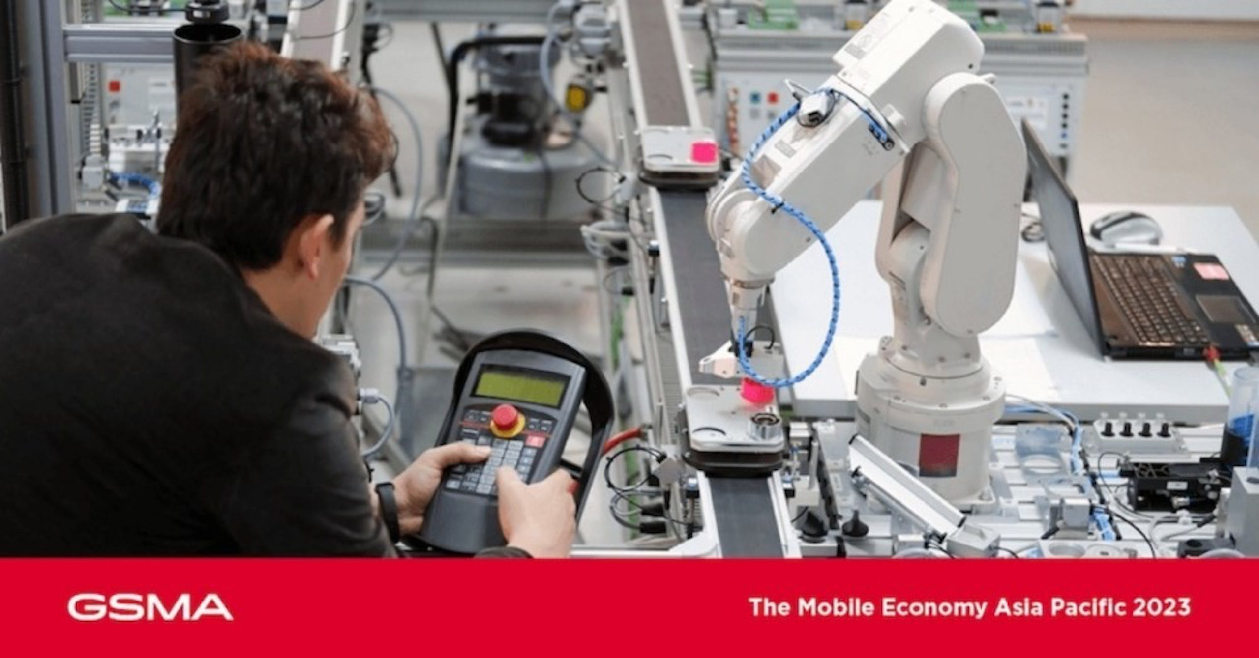 照片中提到了GSMA、The Mobile Economy Asia Pacific 2023，跟GISMA商學院有關，包含了機電一體化工程師、本地治里科技大學、機電一體化、工程、機器人技術