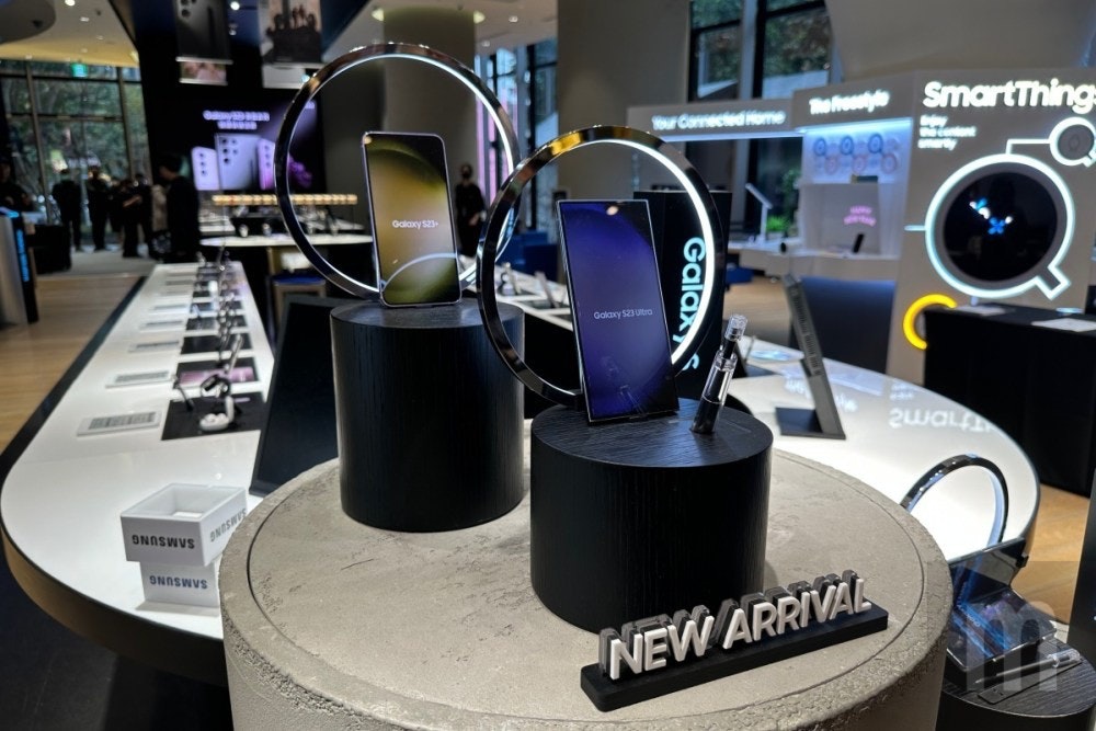 照片中提到了ONASWVS、ONDSWVS、DIN,跟聰明的、尼娜有關,包含了音響器材、三星蓋樂世 s23 ultra、三星、三星 Galaxy S23、牌