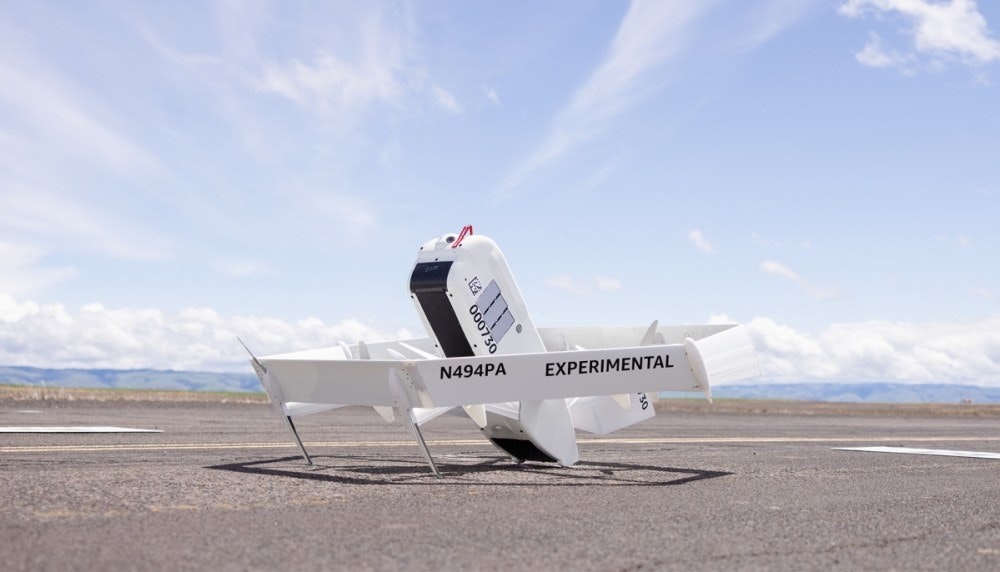 照片中提到了N494PA、EXPERIMENTAL，跟外部公司有關，包含了無人機 mk30、亞馬遜網、飛機、無人駕駛的航空機、送貨無人機
