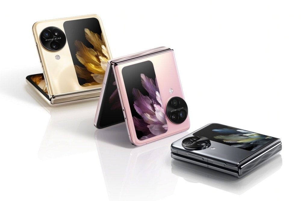 照片中提到了MASSELBLAD、BASS,包含了電子產品、手機、OPPO查找、Oppo、可折疊智能手機
