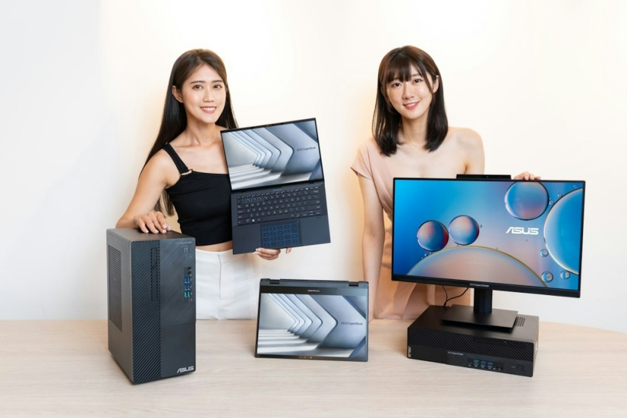 照片中提到了ABUS、ASUS，包含了個人電腦、豆漿、台中市、美國、芋頭