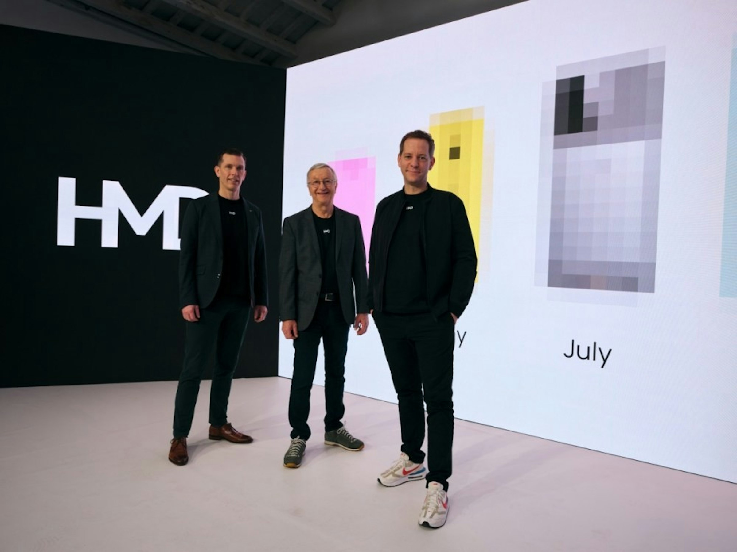 照片中提到了HM、July，包含了諾基亞、諾基亞、HMD全球、移動電話、諾基亞