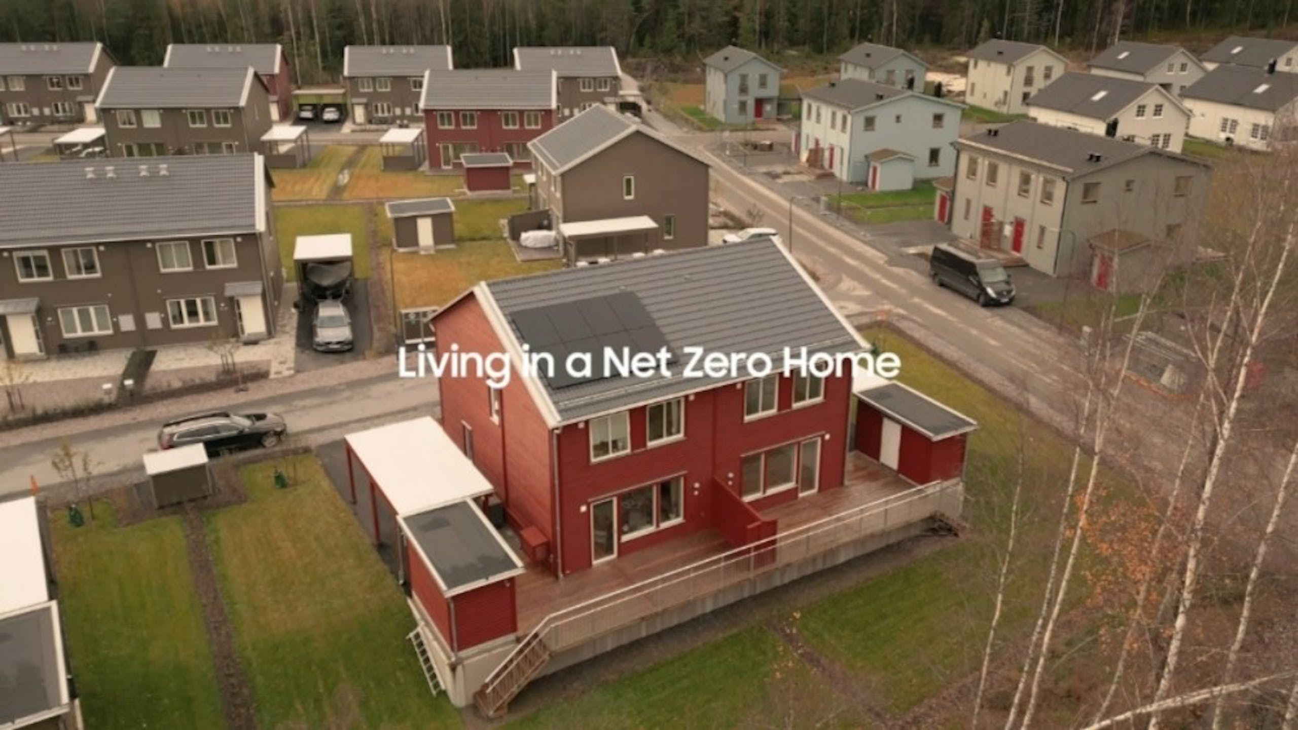 照片中提到了10、日日、Living in a Net Zero Home，包含了市郊、瑞典、南韓、三星電子、美國