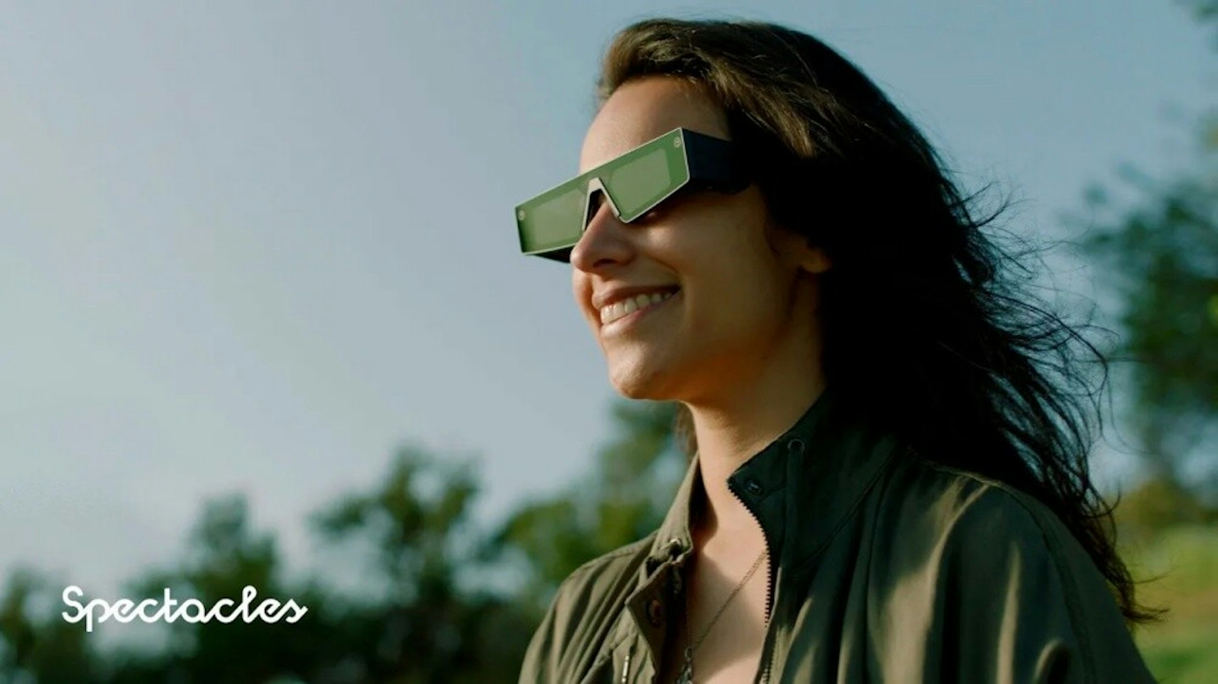 照片中提到了Spectacles，包含了按扣眼鏡、眼鏡、眼鏡、智能眼鏡、Spectacles 3 礦物 — 3D 相機眼鏡