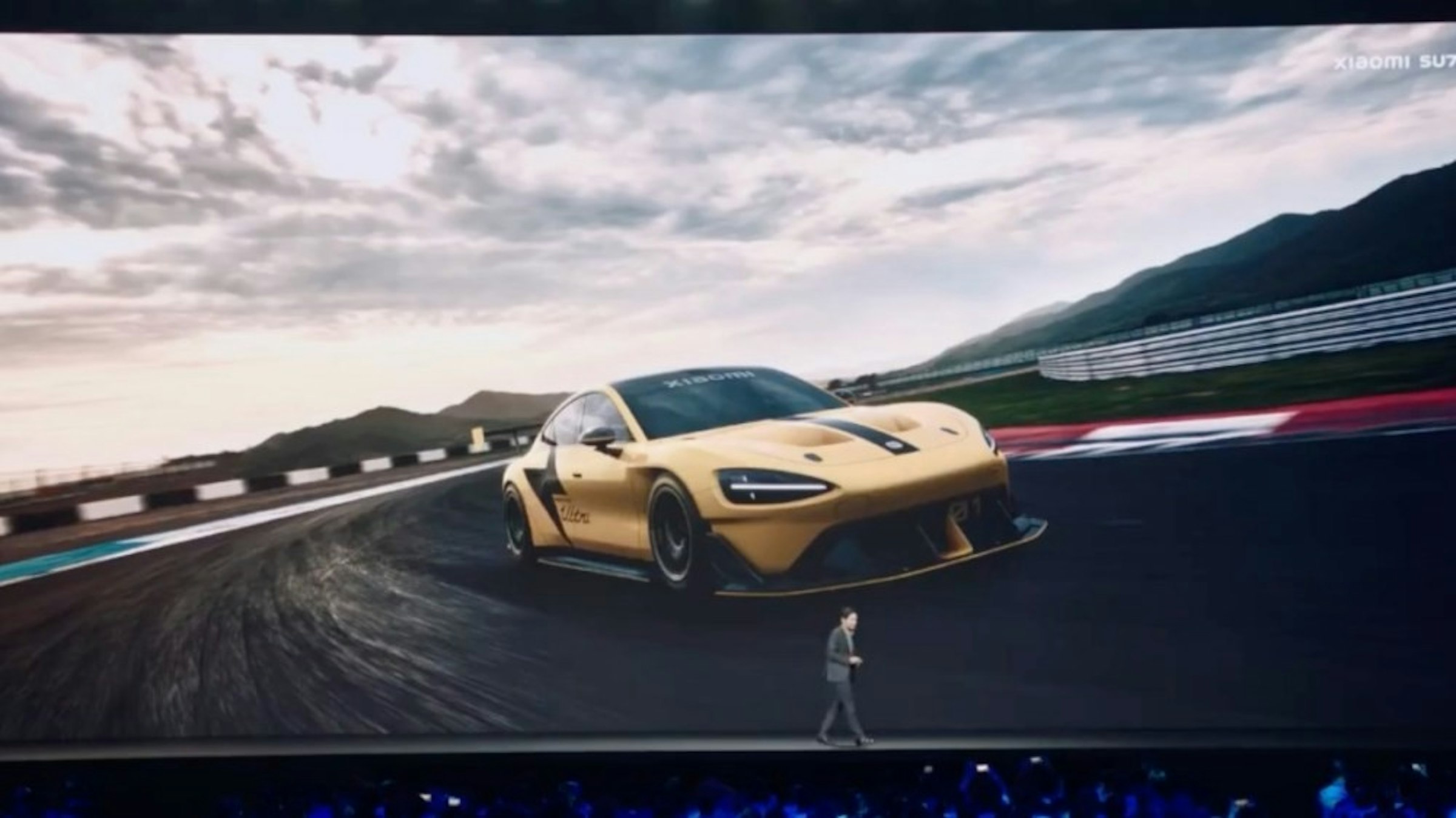 照片中提到了Xiaomi Su，包含了超級跑車、跑車、汽車、阿斯頓·馬丁·範塔格（Aston Martin Vantage）、豐田86