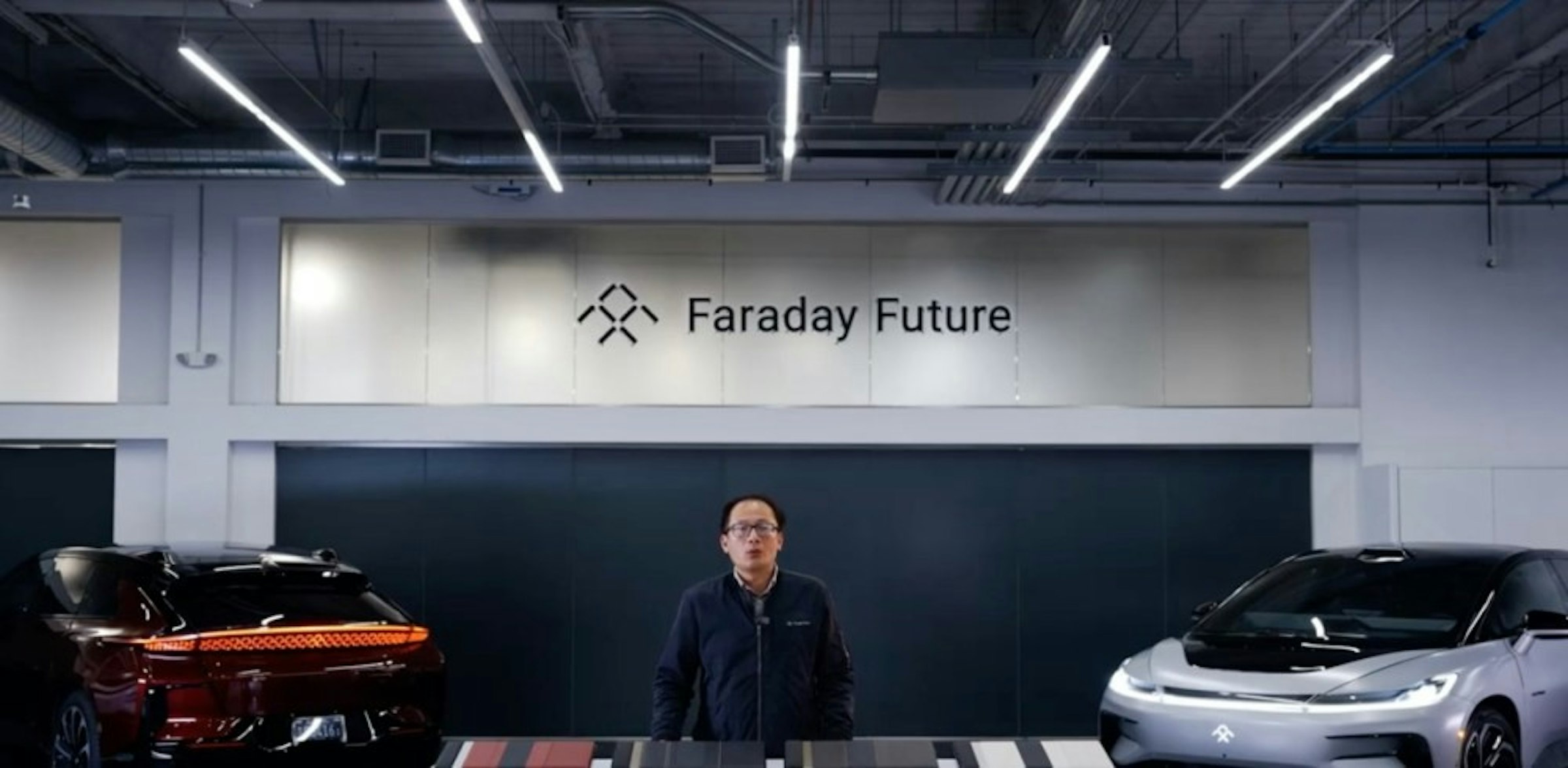 照片中提到了Faraday Future，跟法拉第未來有關，包含了車展、賈躍亭、法拉第未來FF 91、汽車