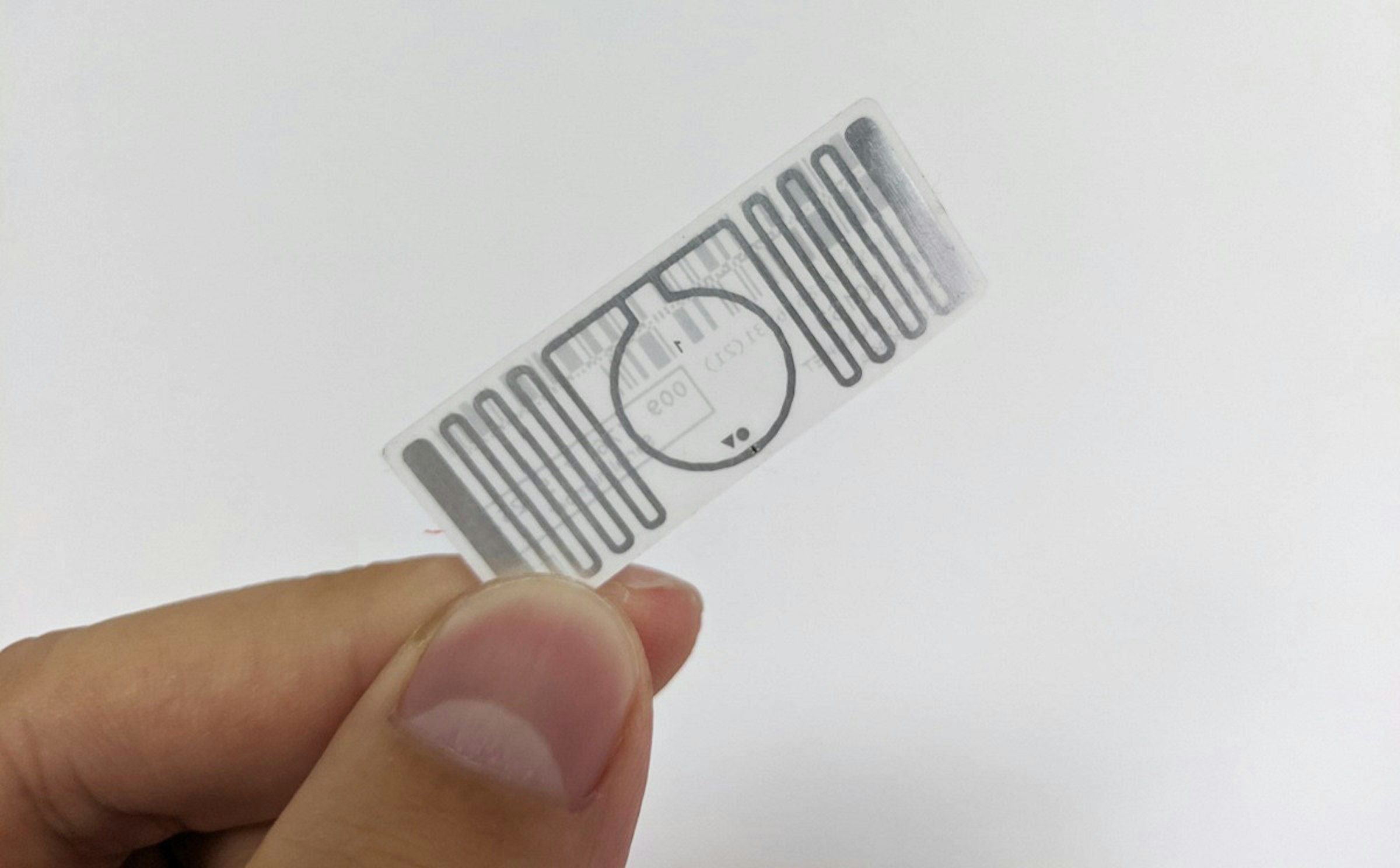 照片中提到了e00 (IS) 1E，跟Minimoog有關，包含了產品、產品設計、字形、設計