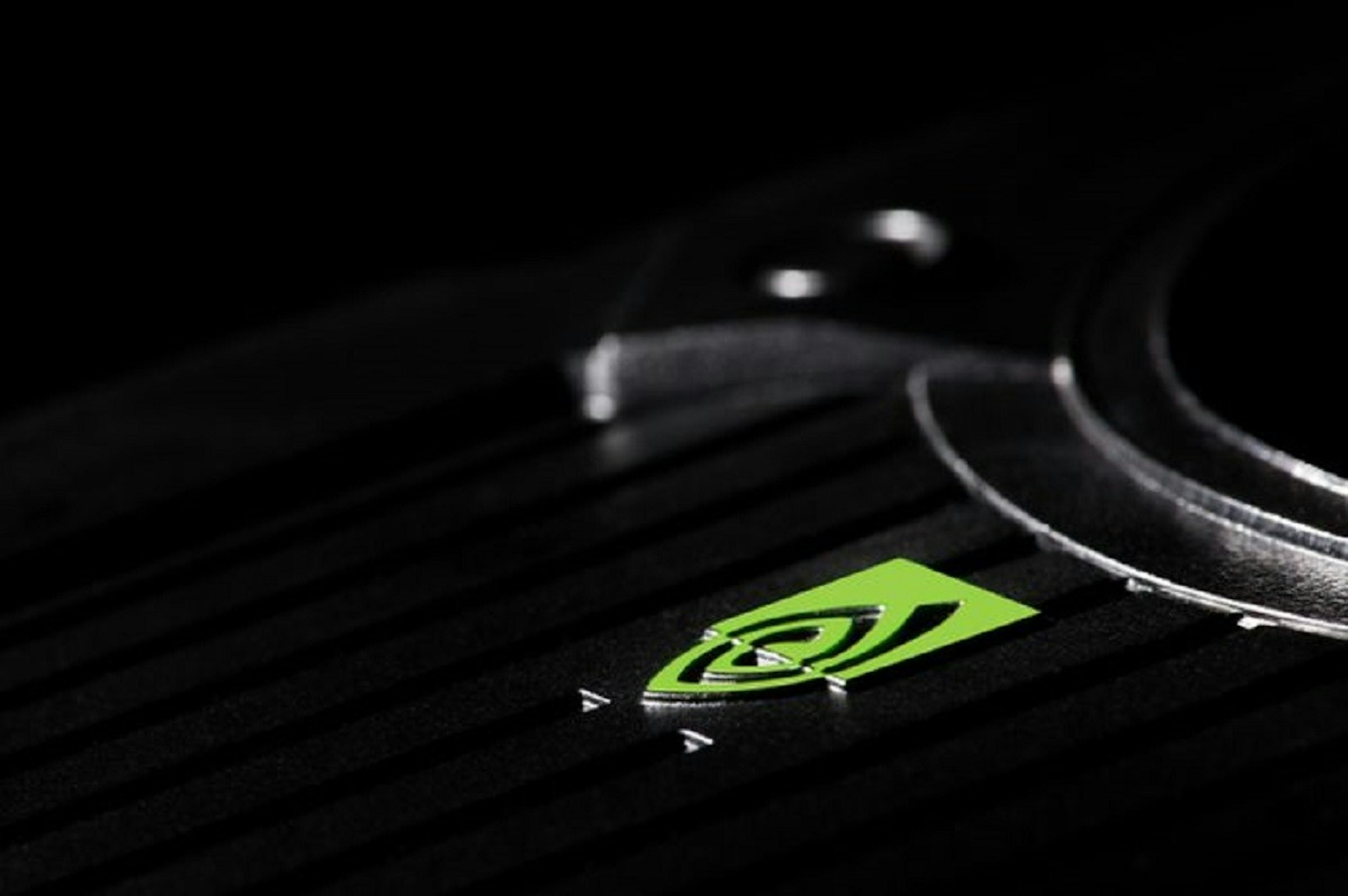 照片中跟英偉達有關，包含了英偉達、索泰GeForce GTX 660 NVIDIA、NVIDIA GeForce GTX TITAN系列、GeForce GTX 660 Ti、英偉達