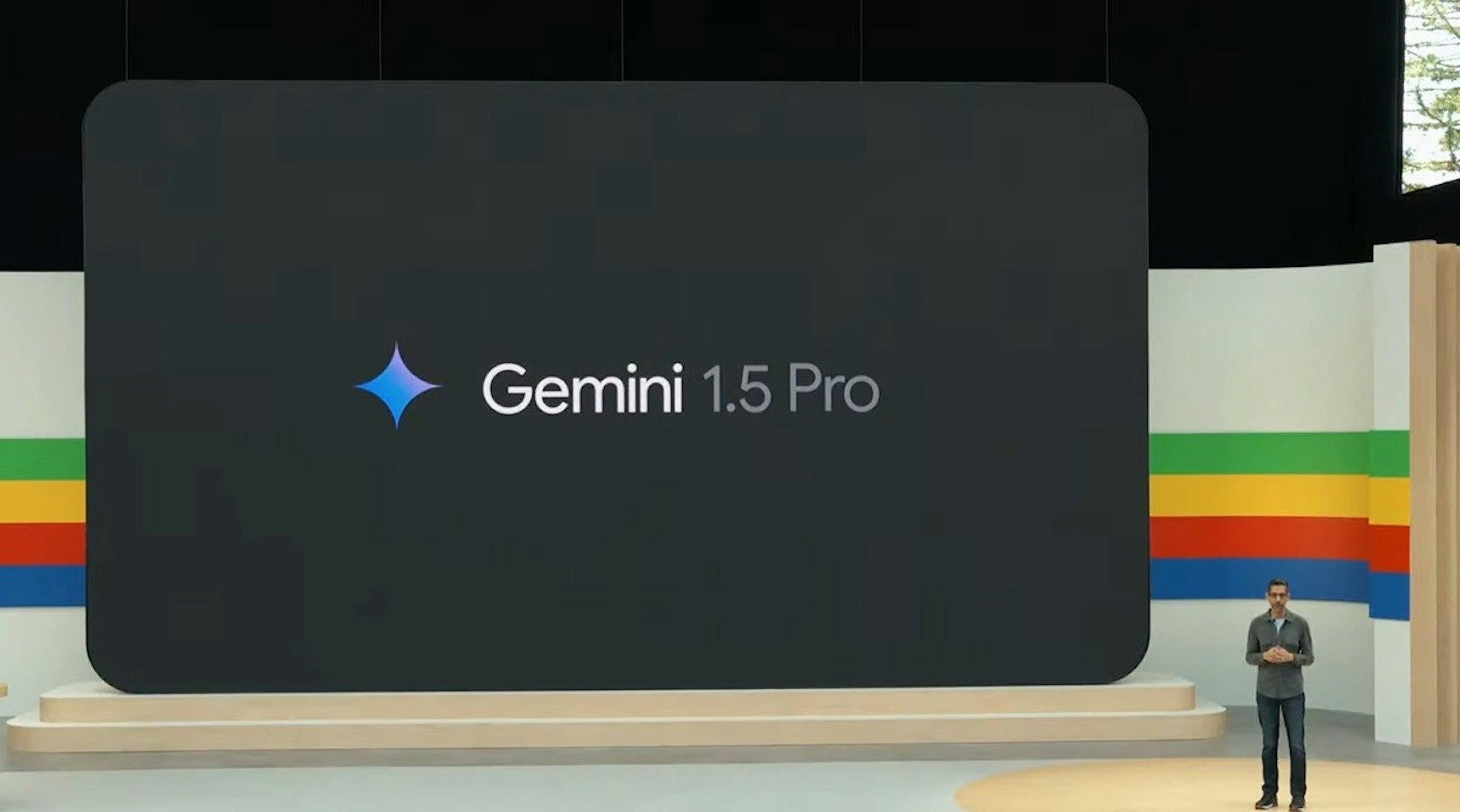 照片中提到了Gemini 1.5 Pro，包含了平板顯示器、平板顯示器、介紹、文本、儀表