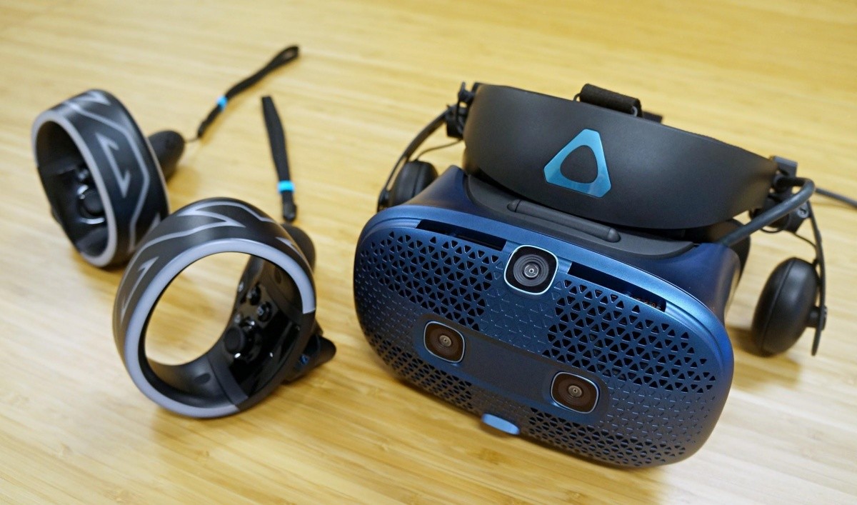 HTC VIVE Cosmos 全新VR 穿戴裝置，創造100% 沉浸體驗－搶先體驗試用