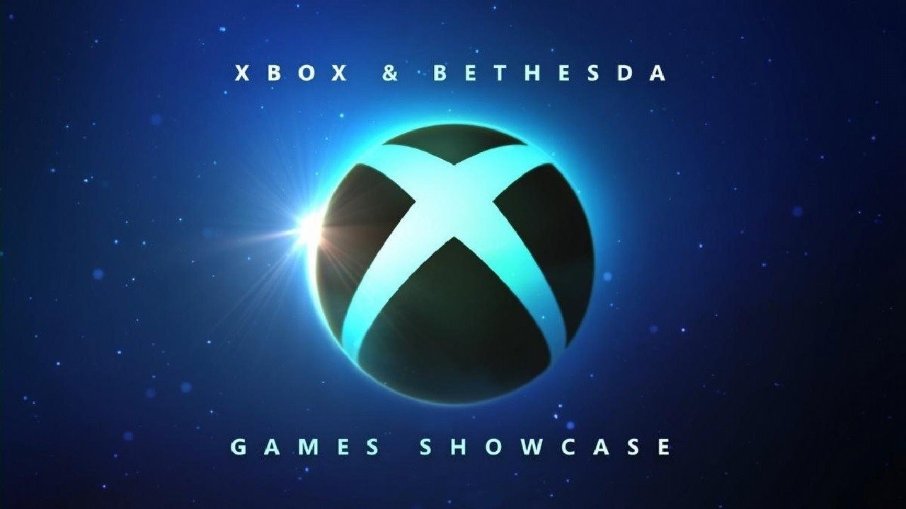 The photo mentions XBOX & BETHESDA, GAMES SHOWCASE, related to the Xbox One controller, including Xbox and Bethesda game demos, Overwatch 2, Diablo IV, Hollow Knight: Silk Song, Xbox One