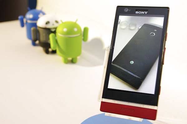 是Sony Xperia P 將搭配台灣大哥大上市囉！這篇文章的首圖