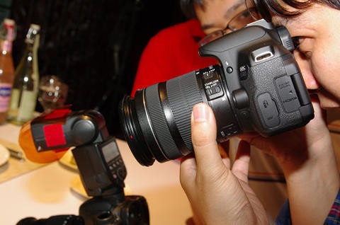 是為錄影而生， Canon 兩款 STM 靜音鏡頭即將在台上市（含 ISO 3200 實拍照一張）這篇文章的首圖
