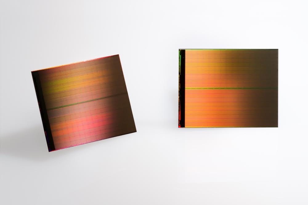 是Intel 宣布與美光共推 3D Xpoint 技術，號稱打造出具既有 NAND 千倍速度、千倍耐用的非揮發性記憶體這篇文章的首圖