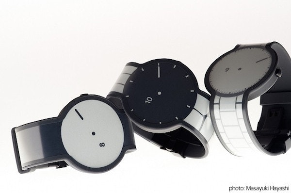 出自 Sony FirstFlight 的電子紙手錶 FES Watch 於日本開放特定實體通路販售了 - Cool3c