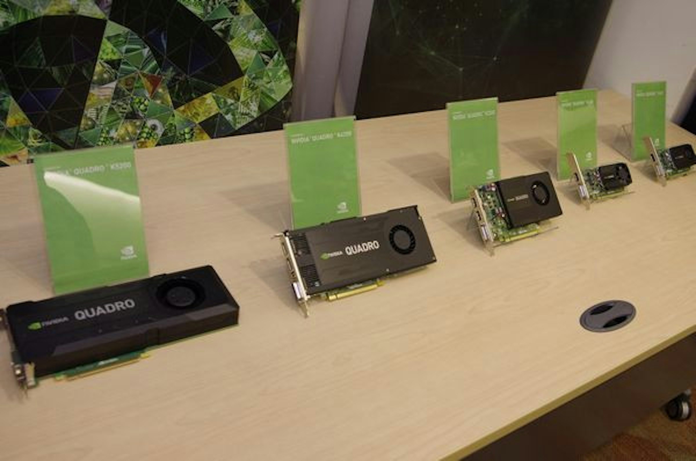 是NVIDIA 推出一系列新款 Quadro 繪圖卡，並以多個應用案例介紹視覺運算帶來的產業革新這篇文章的首圖