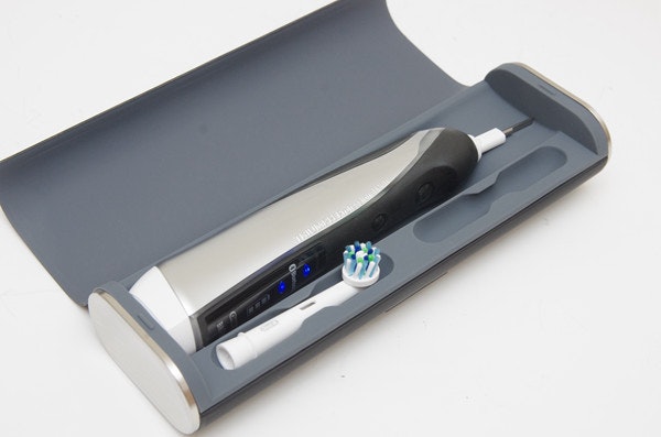 是可與手機連線的藍牙互動牙刷可以做甚麼?百寧 Oral-B P7000 動手玩這篇文章的首圖