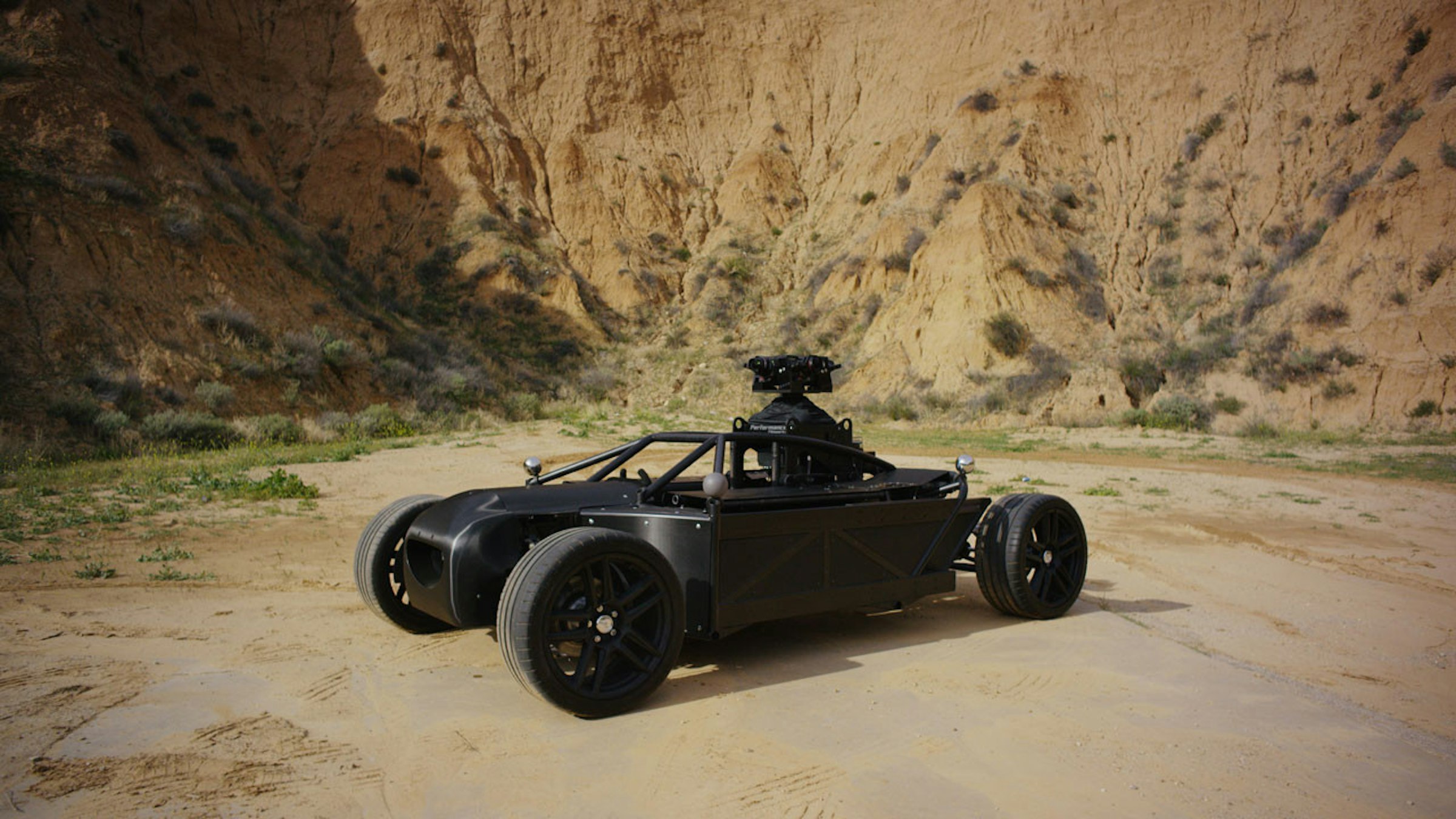 是為製作更逼真的車輛畫面而催生的拍攝工具： The Mill Blackbird這篇文章的首圖