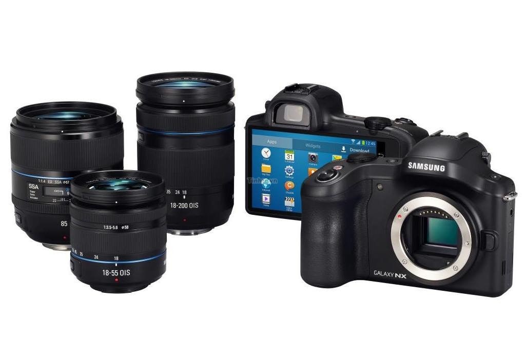 是高效能相機結合 Android 代價果然高, Galaxy NX 單機售價高達 1,600 美金這篇文章的首圖