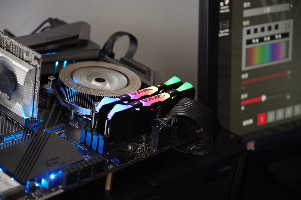 Computer hardware, Computer Cases & Housings, Sound, Computer System Cooling Parts, Computer, Audio, Central processing unit, Electronics, Gadget, Water cooling, computer cooling, technology, electronic device, computer cooling, electronics, computer hardware, computer case, personal computer hardware, sound, cpu, gadget