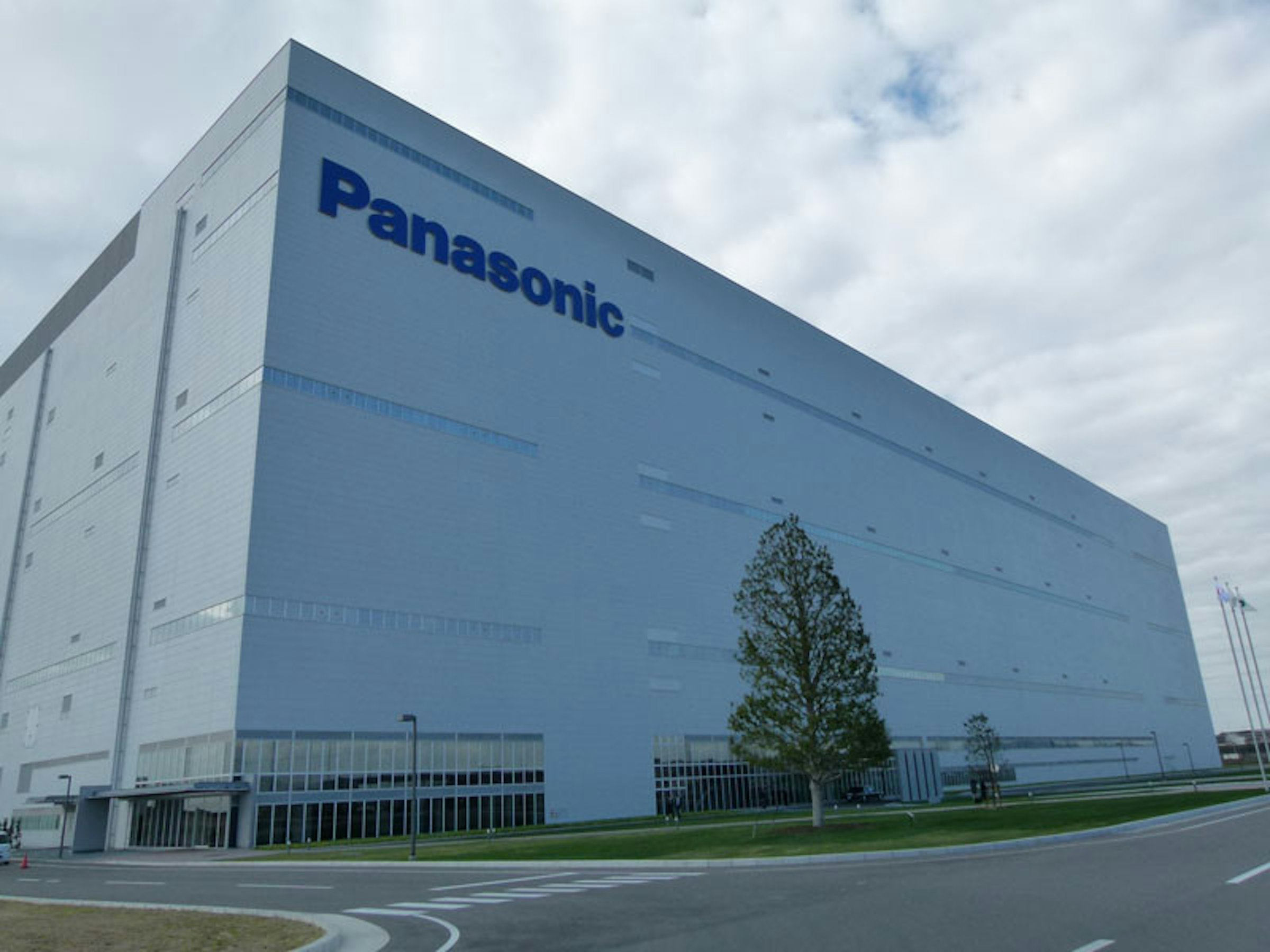 是Panasonic 宣布退出液晶電視面板生產，強調電視業務不受影響這篇文章的首圖