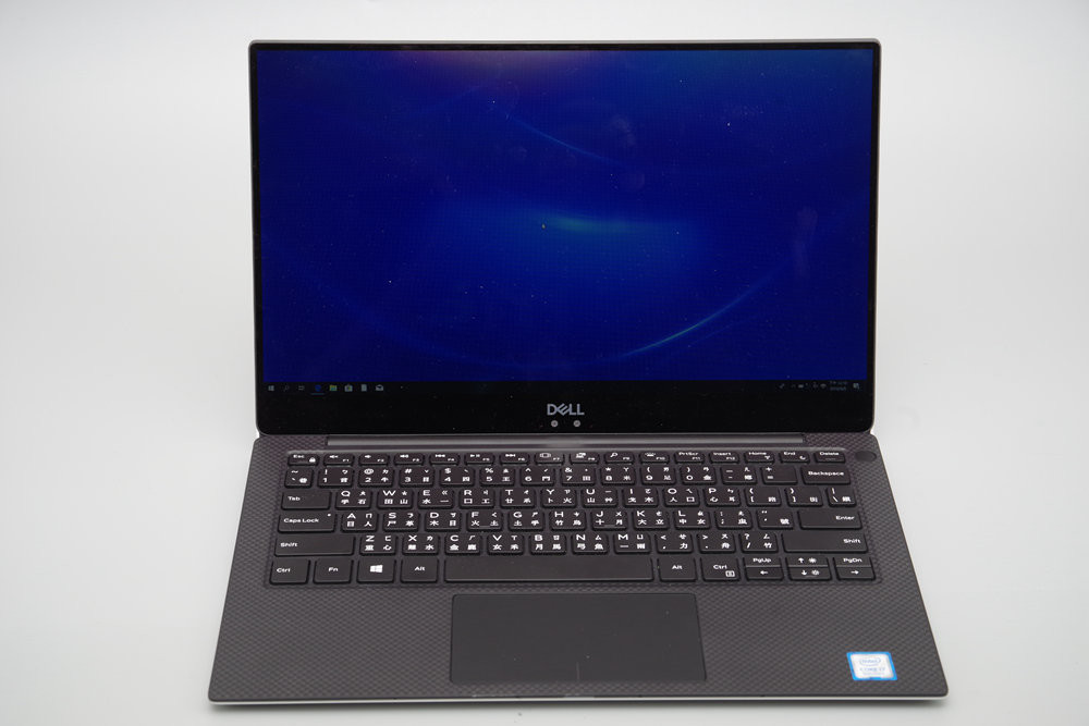 美型窄框高行動力， Dell XPS 13 ( 2018 ) 動手玩#intel core i7