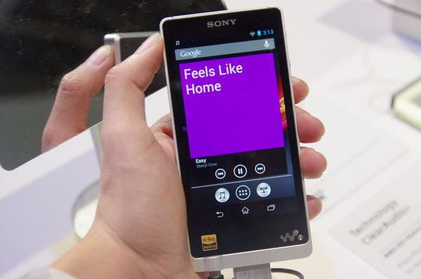 CES 2014 ： Sony 展出新一代Walkman 機皇ZX1 #hi-res audio 