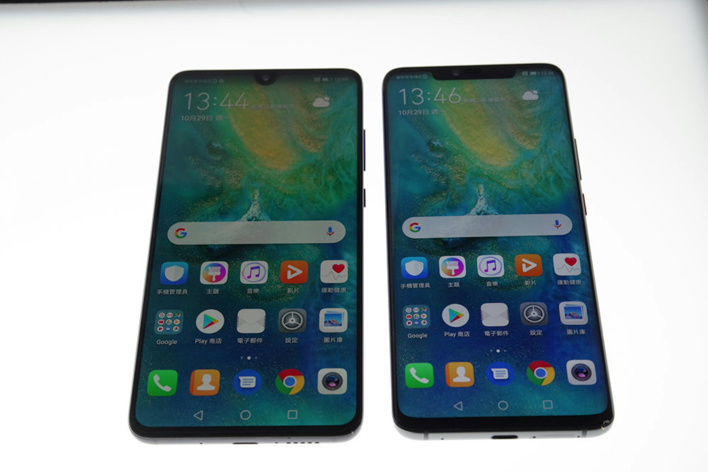 Smartphone, Huawei P20 Pro, Huawei P20, Feature phone, Huawei Mate 20 lite, , Huawei, 华为, Huawei Mate 10, Huawei Ascend Mate, Huawei, mobile phone, gadget, feature phone, portable communications device, communication device, electronic device, technology, smartphone, product, cellular network