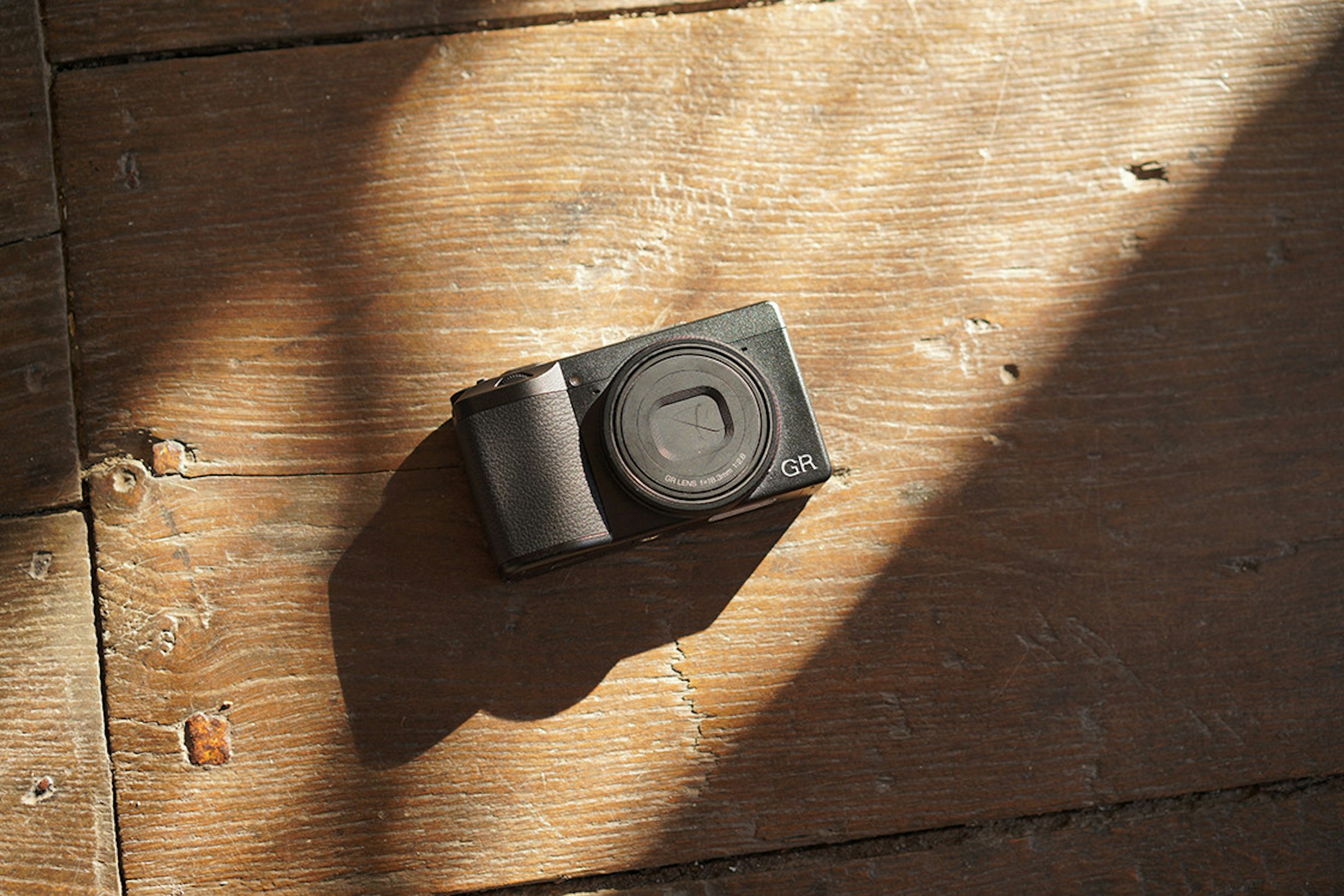Ricoh GR and GR II, , Ricoh, , , /m/083vt, Pentax, Photokina, Germany, Contributing editor, wood, wood, wood stain, angle, metal, lock