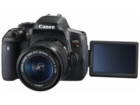 分別針對男性與女性攝影者， Canon 發表EOS 8000D 、 Kiss X8i 兩款