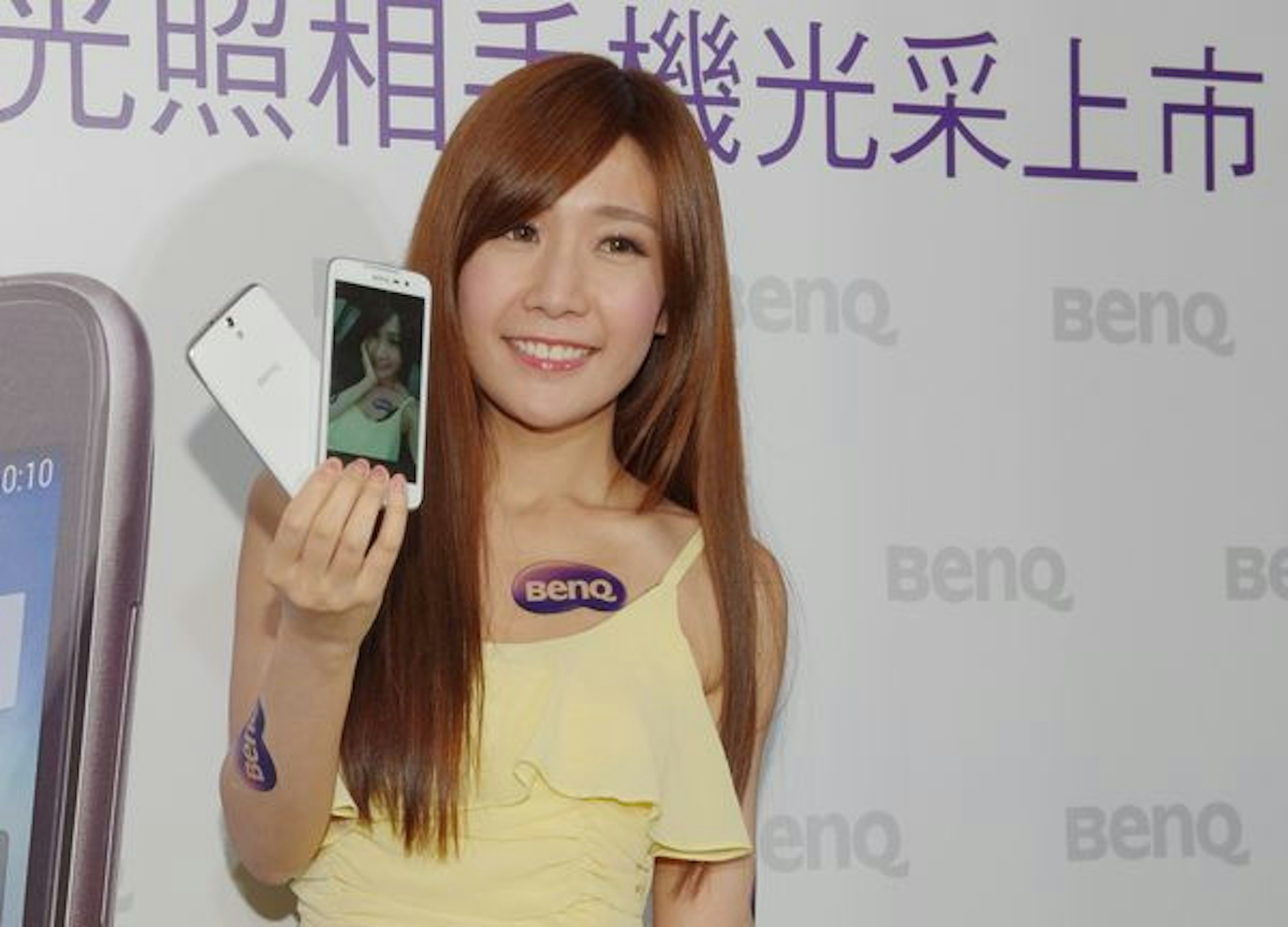 是BenQ 推出兩款平價 4G 手機，主打 4 倍高感光微光拍攝能力這篇文章的首圖