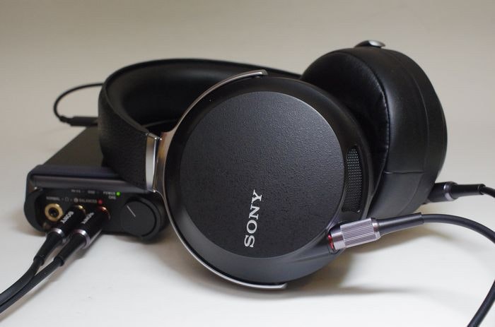 感受宛若喇叭般的空氣感， Sony MDR-Z7 高階鑑賞耳機動手玩(87135) - Cool3c