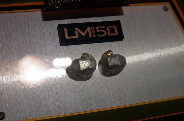 是Westone 最頂級非客製監聽耳道耳機 UM 50 Pro 正式在台推出這篇文章的首圖
