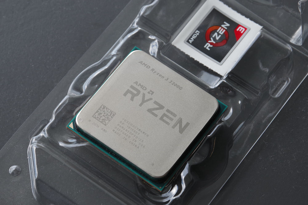 AMD Ryzen 3-3200G 動手玩，給予網遊玩家、家庭劇院主機打造輕省高效率