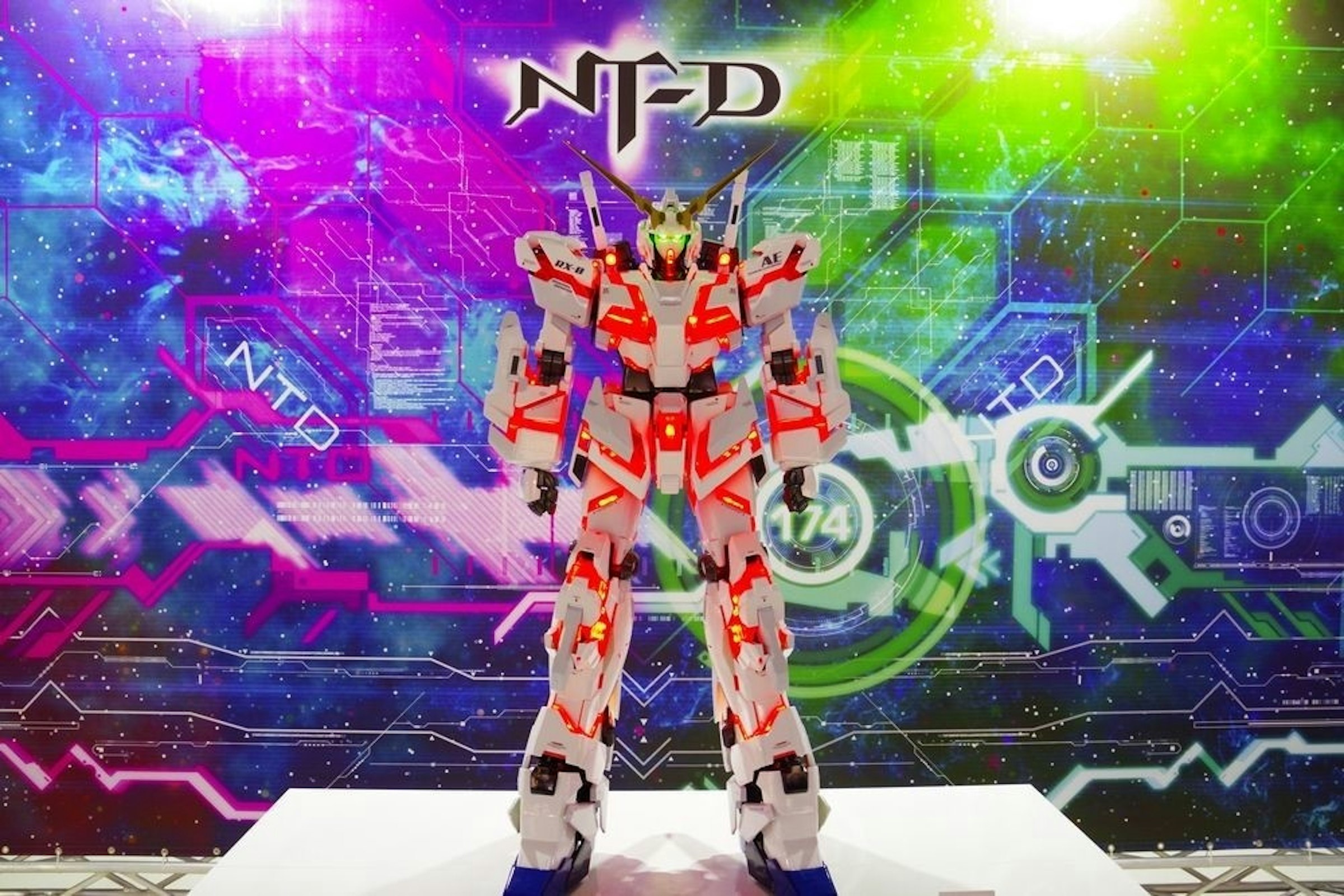 THE GUNDAM BASE TOKYO, Mobile Suit Gundam Unicorn, The Life-Sized Unicorn Gundam Statue, RX-0 独角兽高达, Gundam, Gundam model, Unicorn, Gundam, マスターグレード, , 1 20 ユニコーン, Fictional character, Animation, Technology, Graphic design, Action figure, Anime, Space, Style, Transformers, Stage
