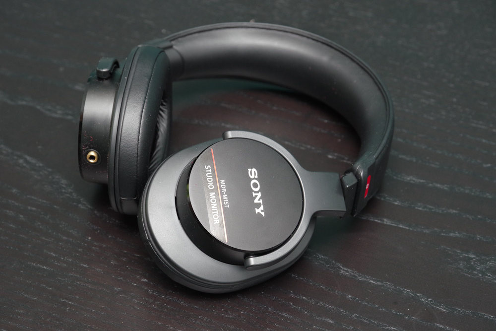 傳承30 年監聽耳機典範CD900ST 神髓的新世代之作， Sony MDR-M1ST 動手