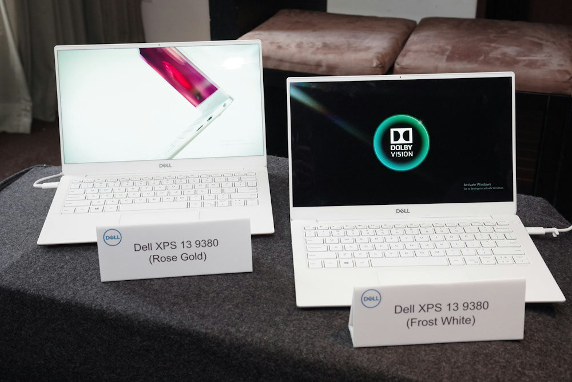 Netbook, Laptop, Display device, Product, Product design, Multimedia, Design, Computer Monitors, Brand, netbook, Technology, Electronic device, Material property, Font, Netbook, Laptop, Logo, Brand, Stationery, Graphic design