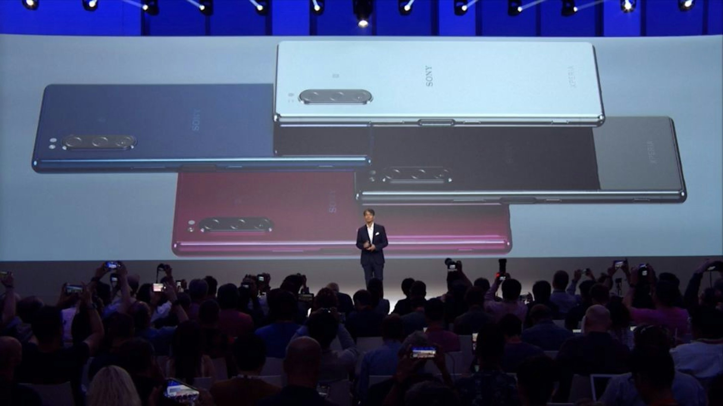 Display device, Auditorium, Convention, Multimedia, Purple, Gadget, Computer Monitors, Stage-M, convention, Auditorium, Convention, Event, Audience, Crowd, Academic conference, Seminar, Design, Stage, Projection screen
