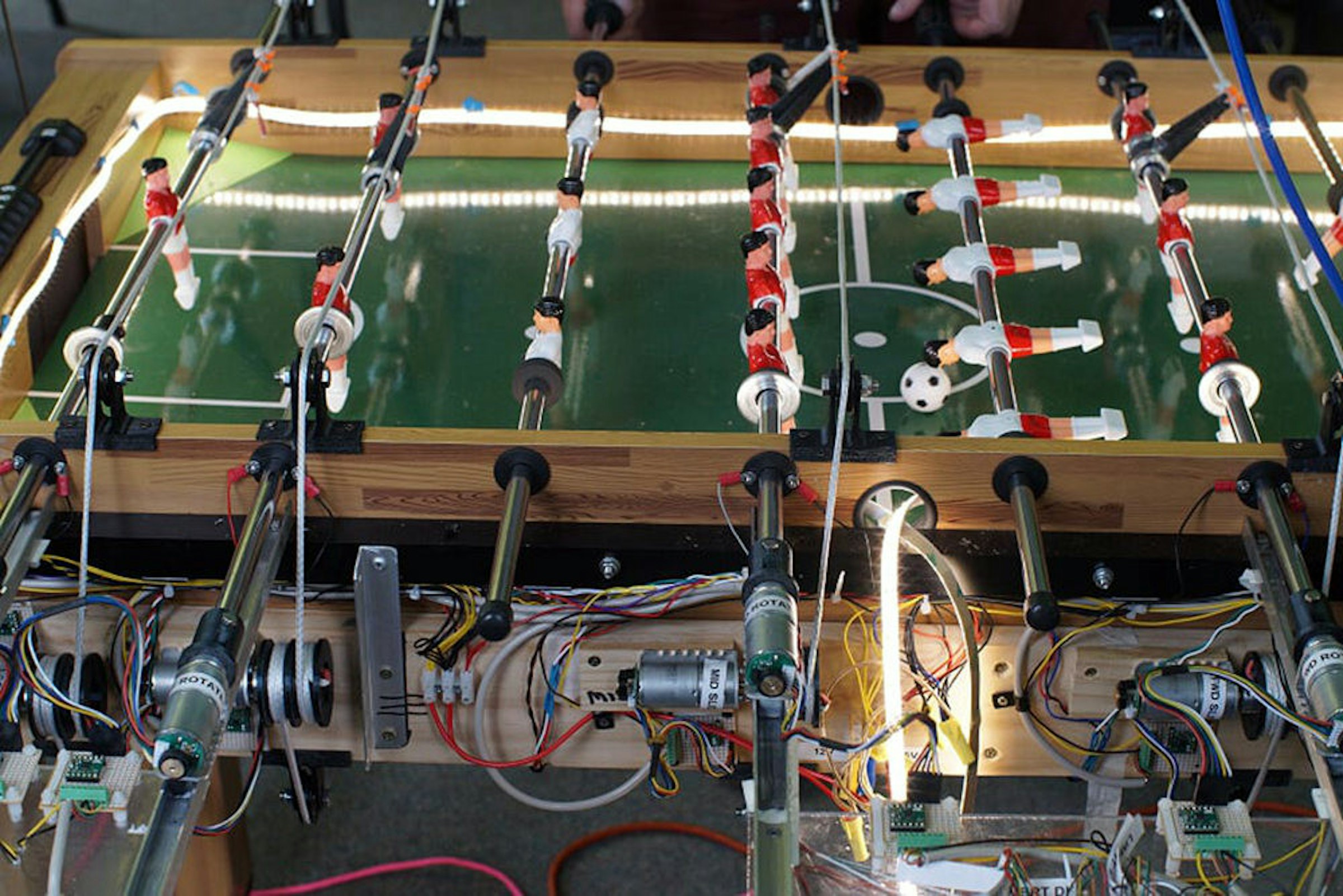 Neuromorphic engineering, Intel, , Central processing unit, Integrated Circuits & Chips, Lōʻihi Seamount, Processor, Electronics, Artificial intelligence, System, electronics, Electrical network, Electronics, Electrical wiring, Cable management, Electronic engineering, Technology, Electronic component, Electronic instrument, Electronic device, Electrical supply
