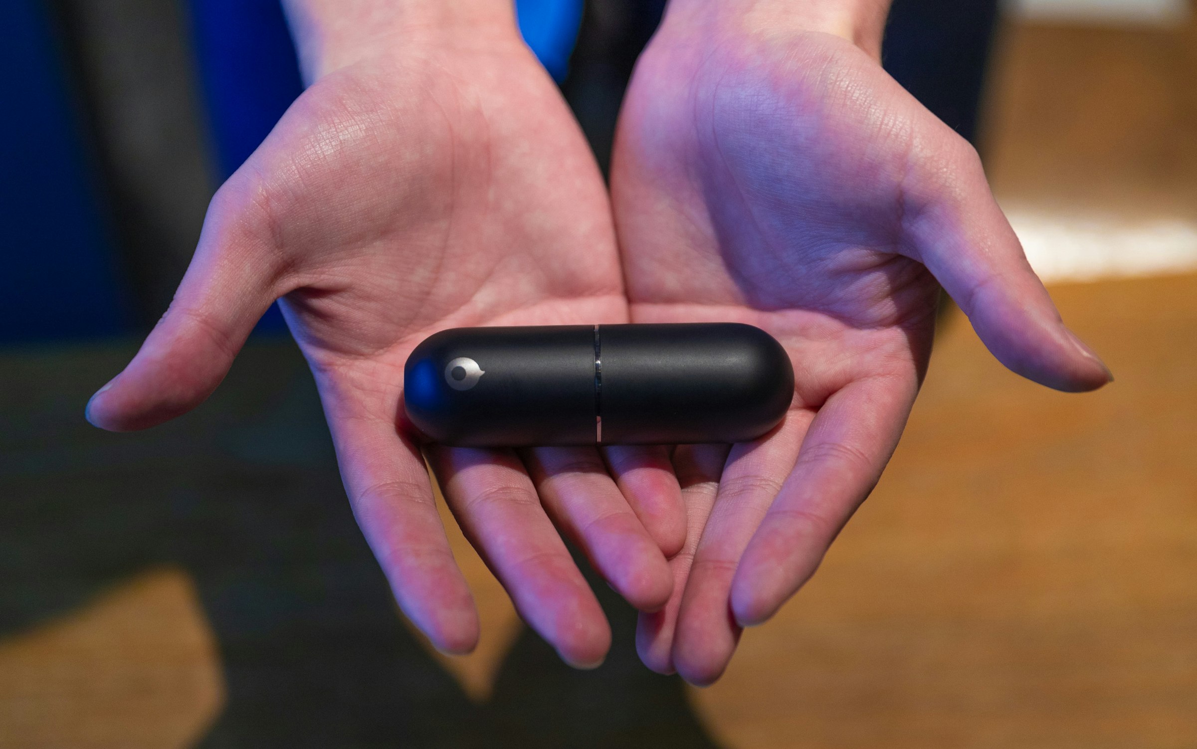 Nail, nail, Hand, Finger, Nail, Gadget, Technology, Electronic device, Thumb