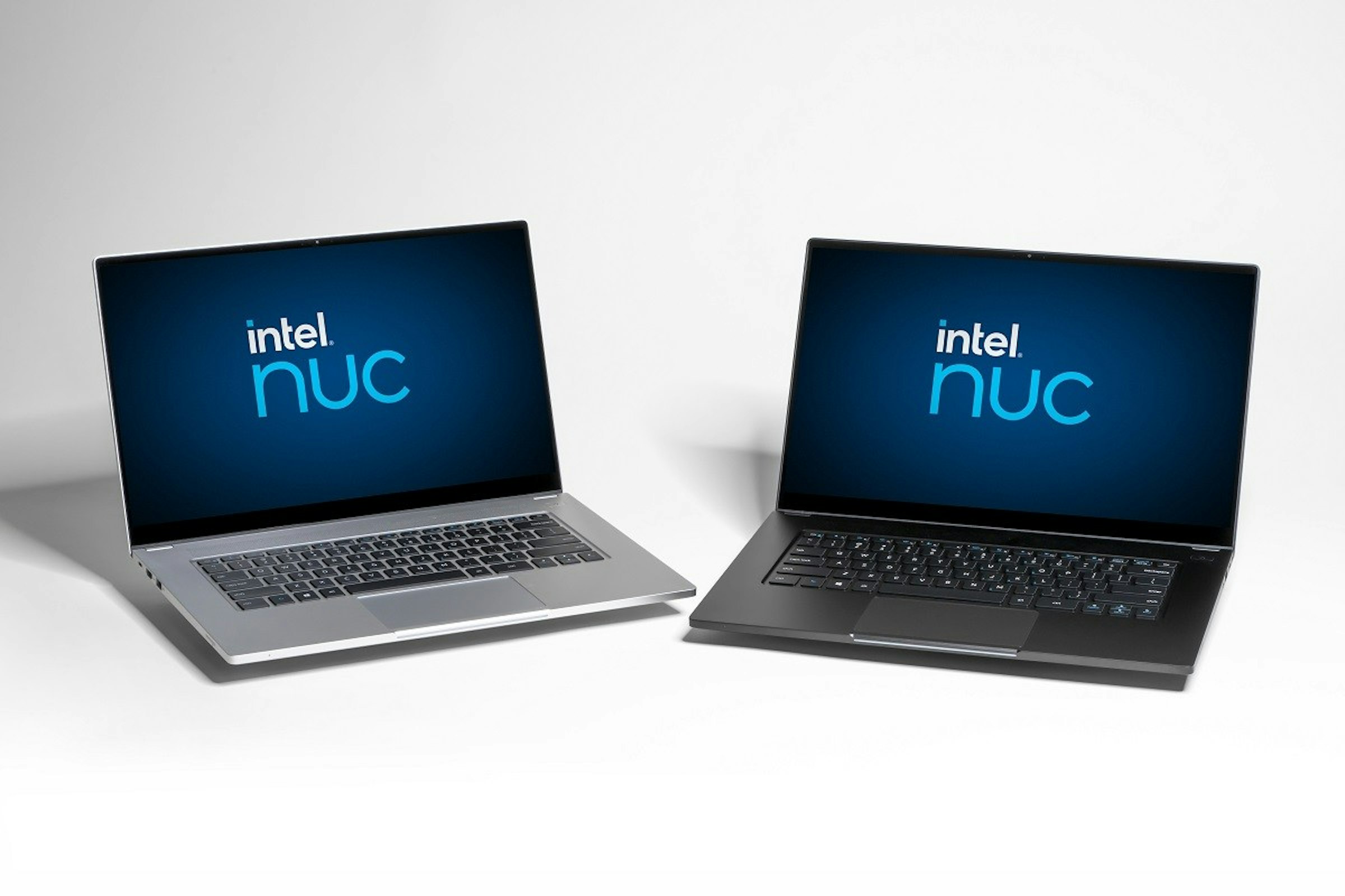 照片中提到了intel.、nuC、intel.，包含了上網本、下一個計算單元、上網本、英特爾、筆記本電腦