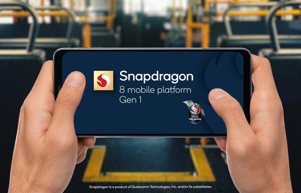 照片中提到了S Snapdragon、8 mobile platform、Gen 1，跟高通公司有關，包含了阿波羅、數碼展示廣告、牌、小工具、儀表