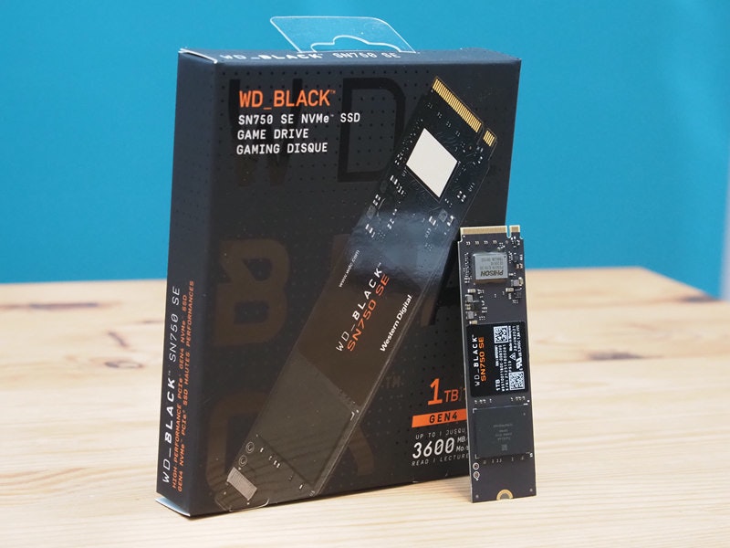 照片中提到了WD_BLACK"、SN750 SE NVME SSD、GAME DRIVE，包含了電子配件、固態硬盤、西部數據、1 TB、硬盤