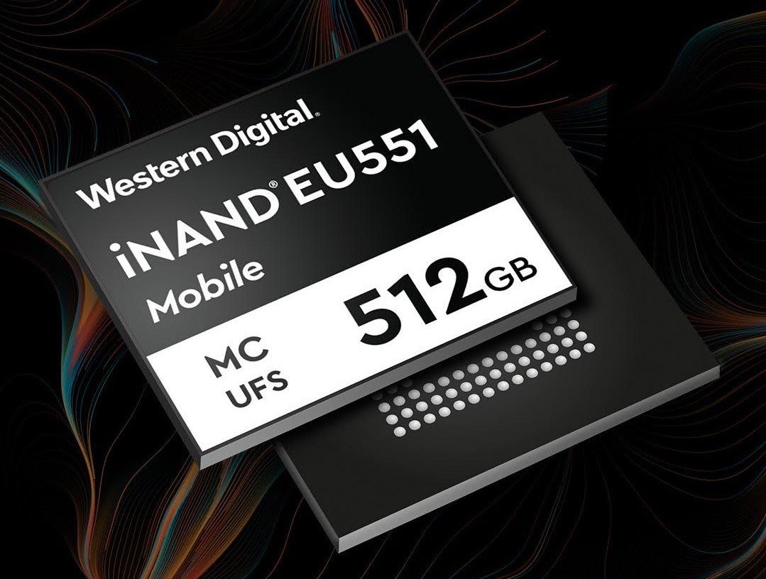 照片中提到了Western Digital.、İNAND'EU551、Mobile，包含了圖形、產品設計、西部數據、牌、產品