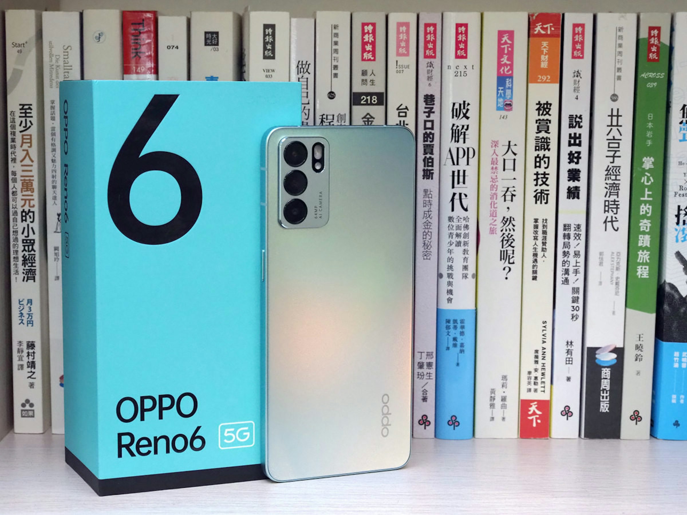 照片中提到了6.、| 218、ОPPO，跟芬威體育集團有關，包含了電子產品、移動電話、手機、電話技術、產品設計
