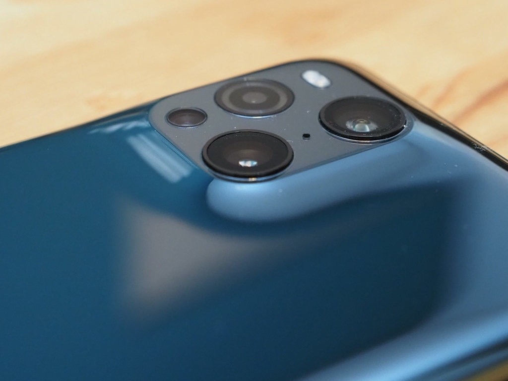照片中包含了移動電話、Oppo、Oppo Find X3 Pro、Oppo Find X3 Pro、Oppo