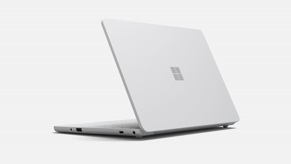 微軟為抵禦Chromebook 發表搭載Windows 11 SE 的Surface Laptop SE