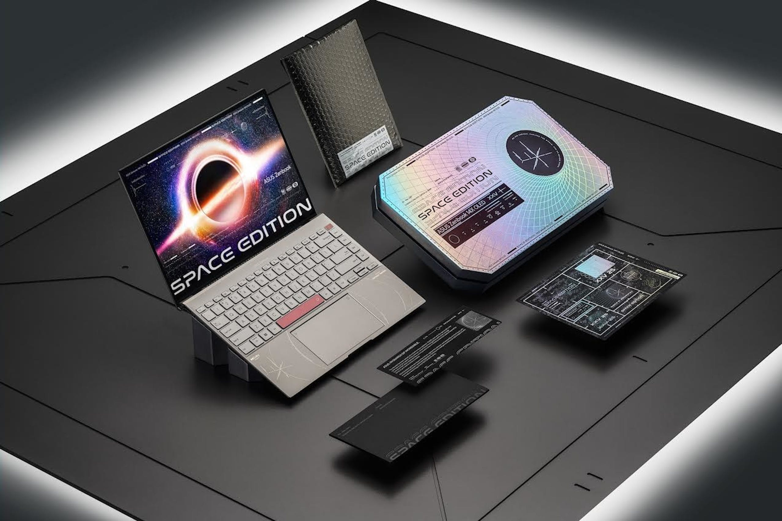 照片中提到了ASUS Zenbook、e、SPACE EDITION，包含了華碩 zenbook 14x oled 太空版、華碩 ZenBook 14X OLED、華碩 ZenBook 14X OLED、華碩、14吋